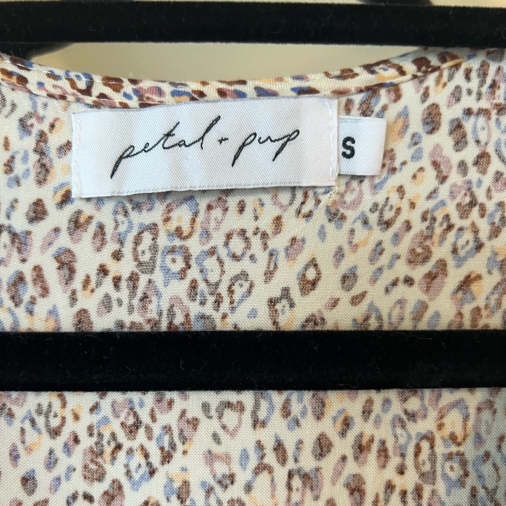 Petal & Pup Midi dress size small - Picture 2 of 3